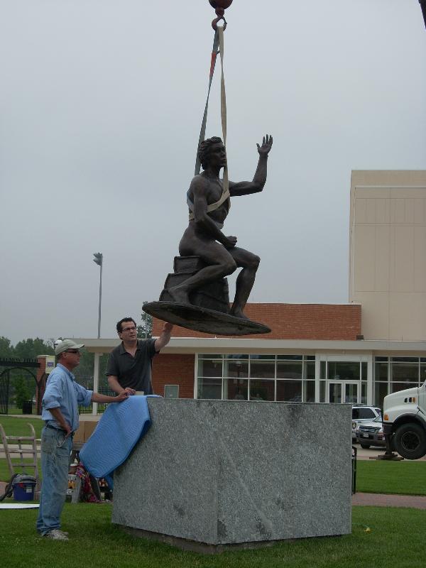 Photo of the Installation of the Inspiration Statue