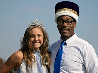 Seniors Emily Nelson and Matthew Hendricks were crowned the 2018 Homecoming Queen and King.